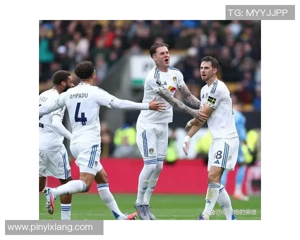 足球明星与小鲜肉的对决谁能在绿茵场上赢得更多掌声与关注